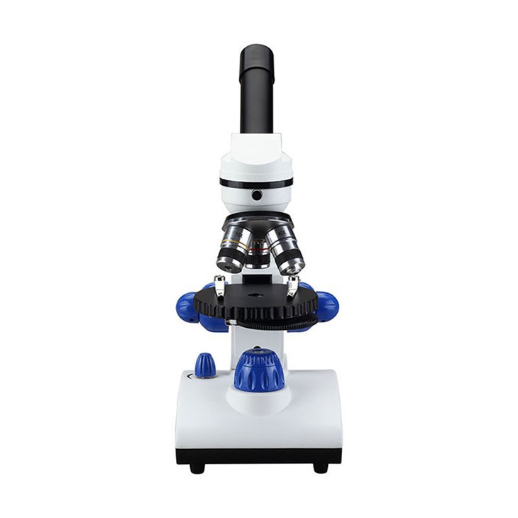 Microscópio óptico de estudante